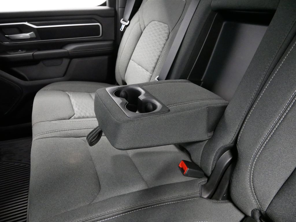 Thumbnail: 2025 RAM 1500 - 10