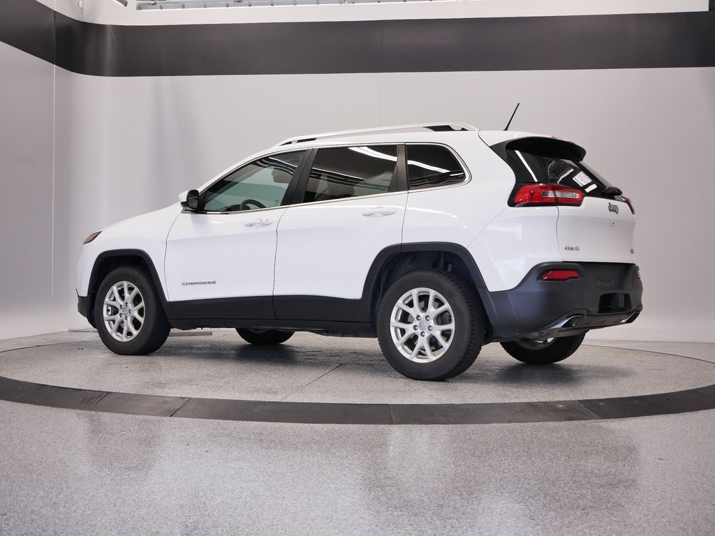 Thumbnail: 2015 Jeep Cherokee - 3