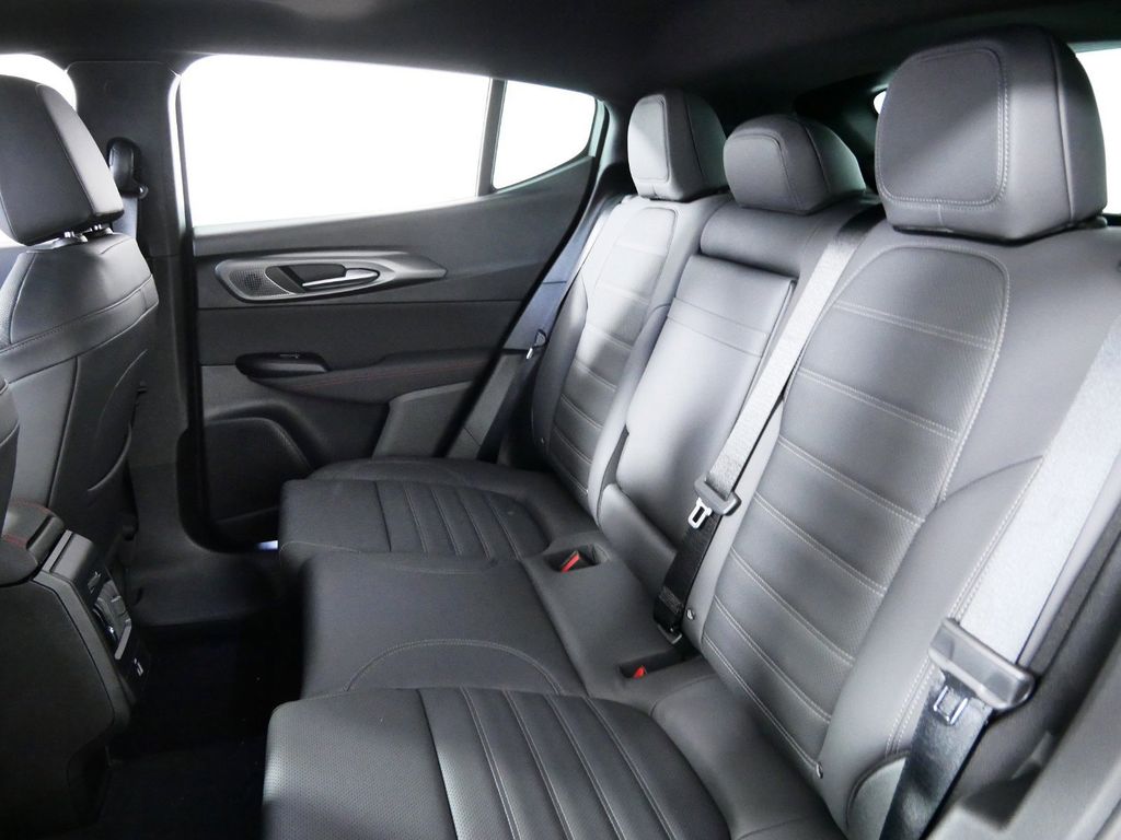 Thumbnail: 2024 Dodge Hornet - 32