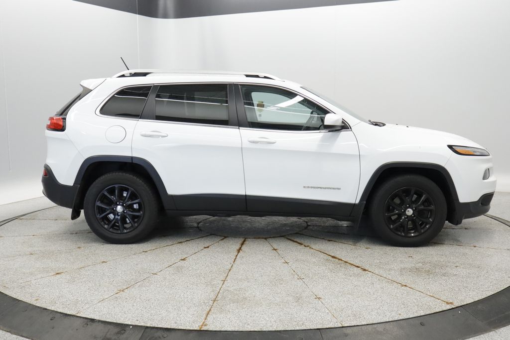 Thumbnail: 2014 Jeep Cherokee - 8