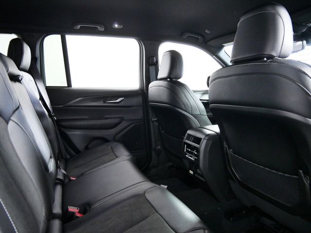 Thumbnail: 2024 Jeep Grand Cherokee - 25