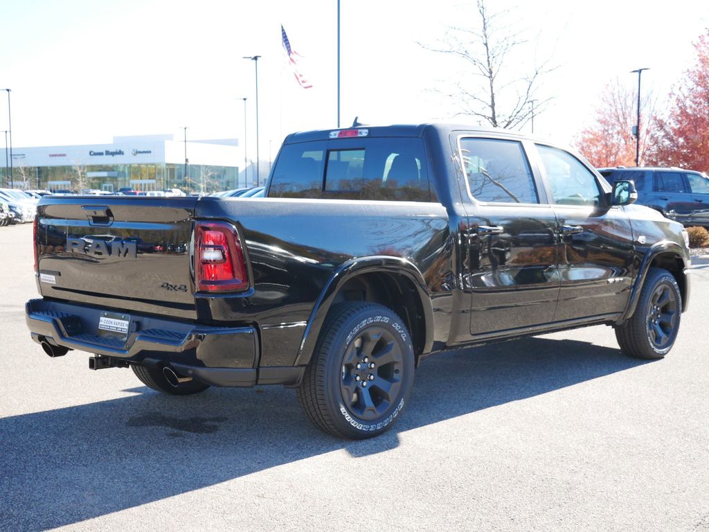 Thumbnail: 2026 RAM 1500 - 9