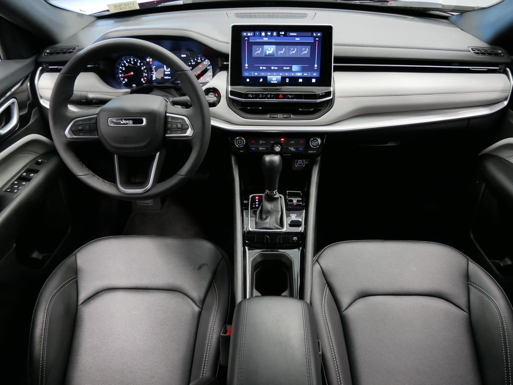 Thumbnail: 2025 Jeep Compass - 15