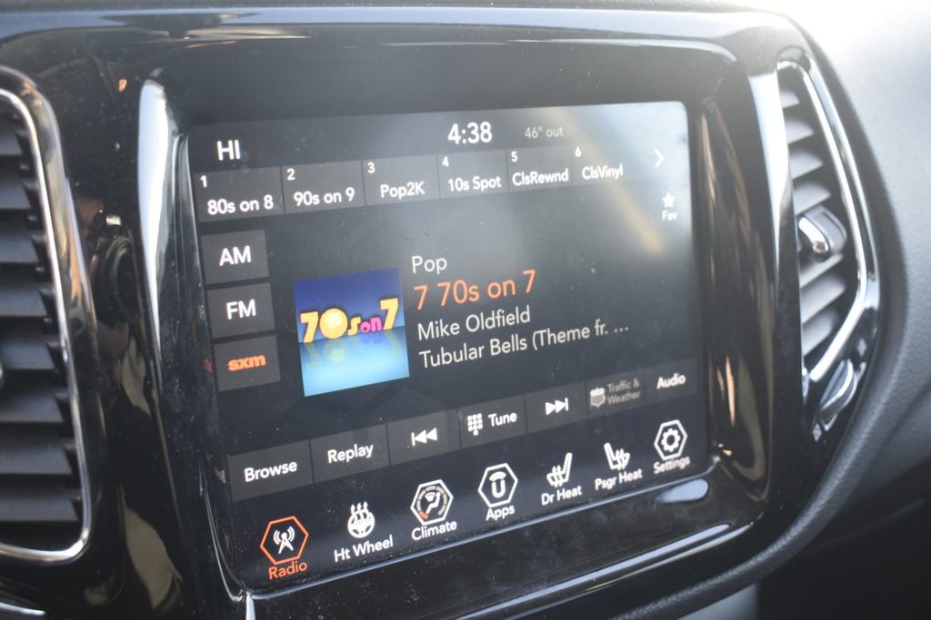 Thumbnail: 2018 Jeep Compass - 11