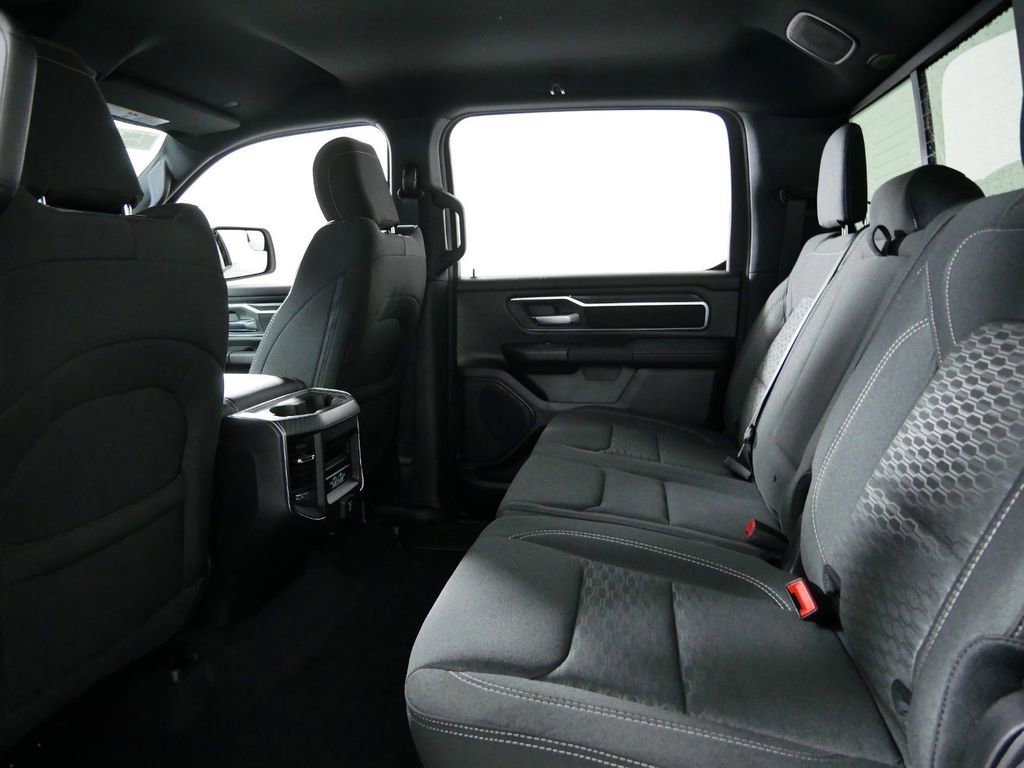 Thumbnail: 2025 RAM 1500 - 30