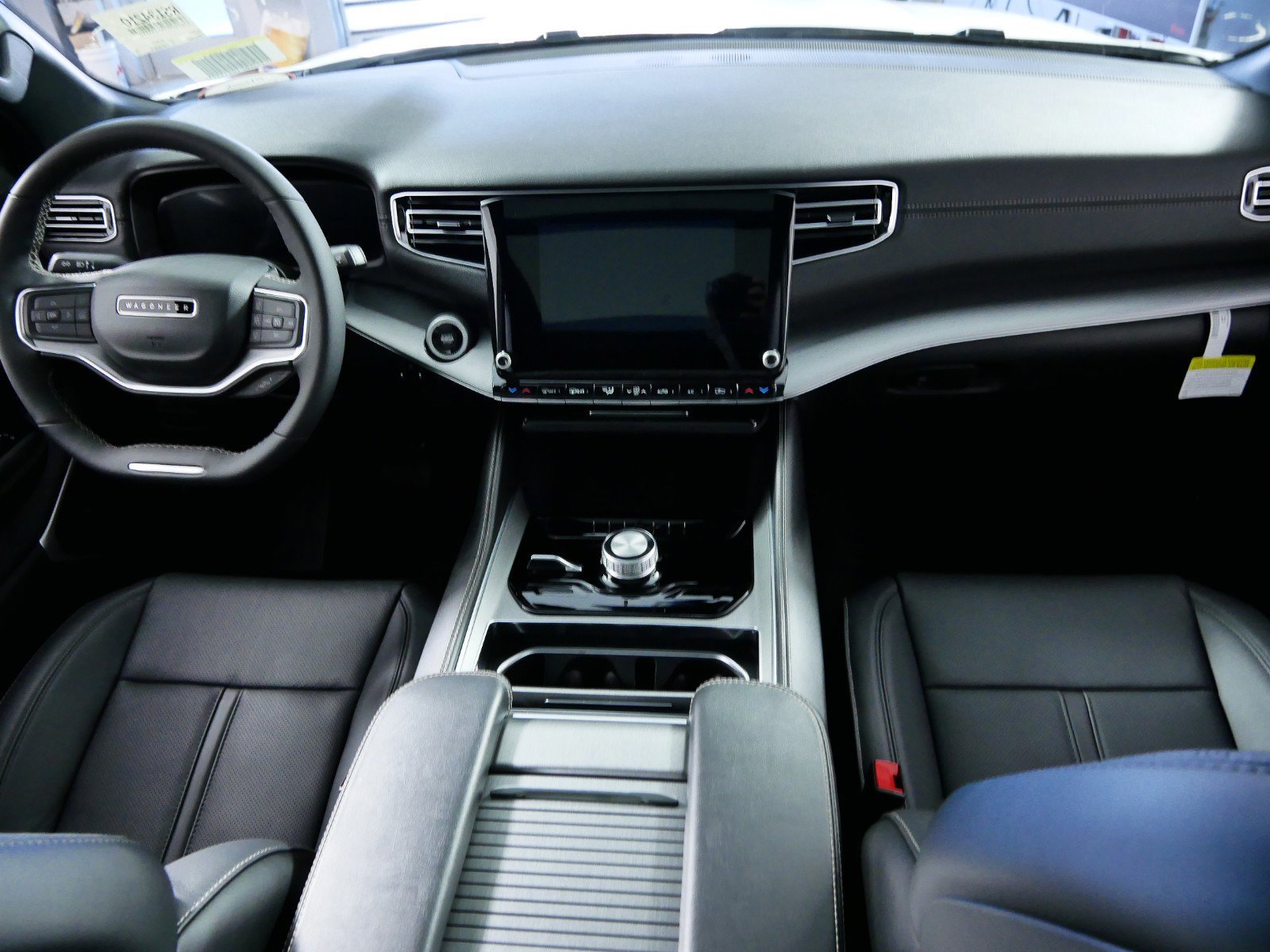 Thumbnail: 2024 Jeep Wagoneer - 5