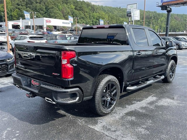 2023 Chevrolet Silverado 1500 RST photo 3