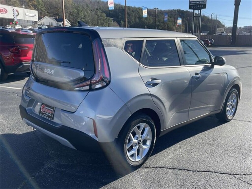 Used 2023 Kia Soul LX Crossover