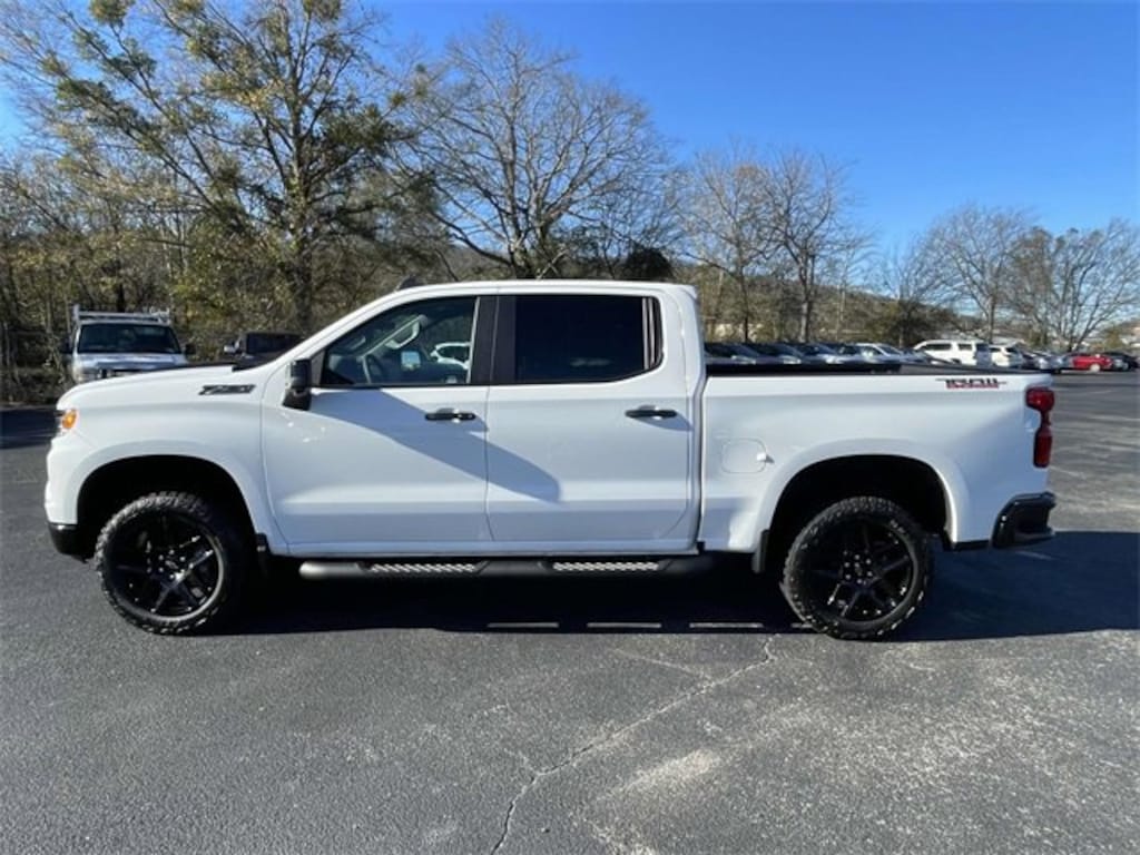New 2026 Chevrolet Silverado 1500 LT Trail Boss Truck Crew Cab