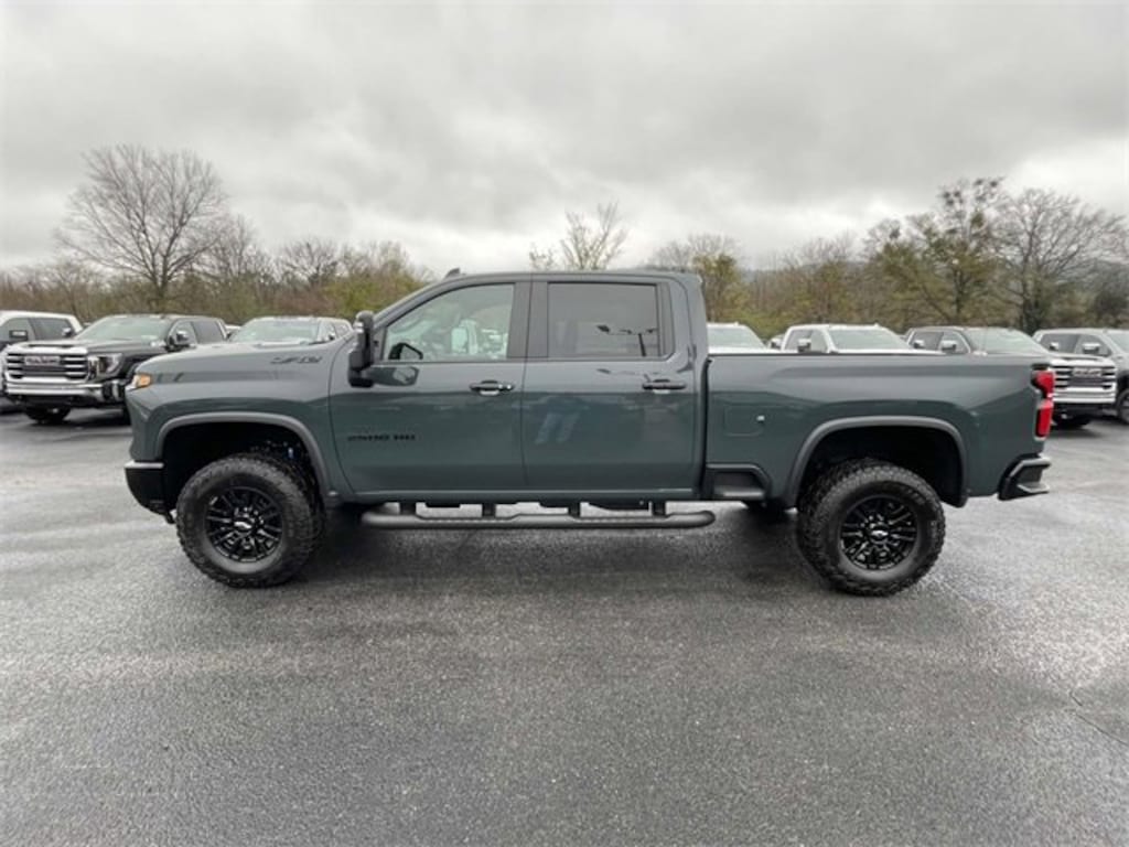 New 2026 Chevrolet Silverado 2500 HD ZR2 Truck Crew Cab