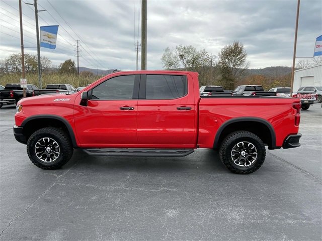2024 Chevrolet Silverado 1500 ZR2 photo 2