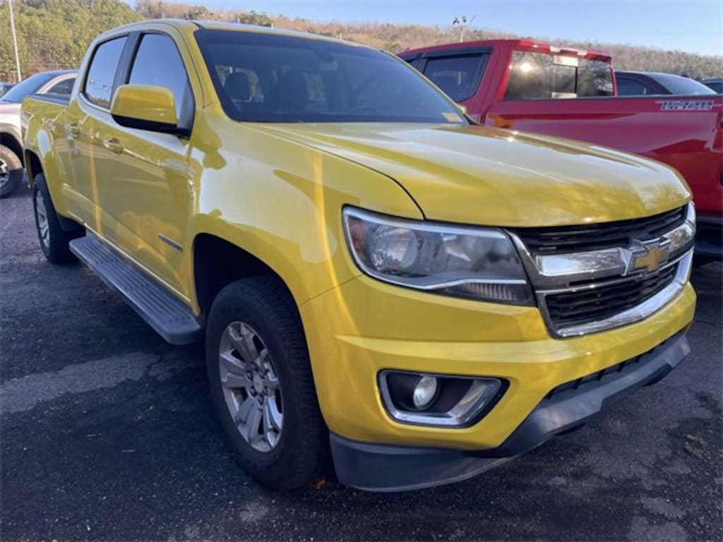 Used 2015 Chevrolet Colorado 2WD LT Truck Crew Cab