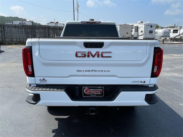 2021 Gmc Sierra 2500 HD AT4 photo 3
