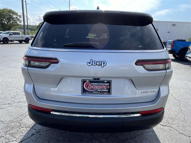 2021 Jeep Grand Cherokee Limited photo 2