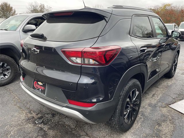 2021 Chevrolet Trailblazer LT photo 3