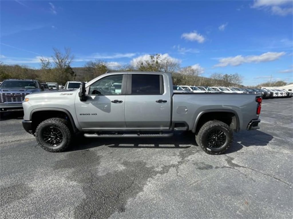New 2026 Chevrolet Silverado 2500 HD ZR2 Truck Crew Cab