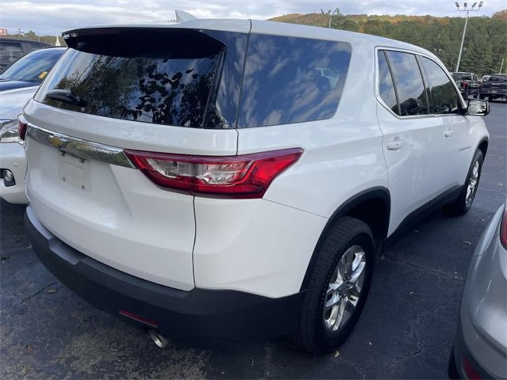 Used 2020 Chevrolet Traverse LS SUV