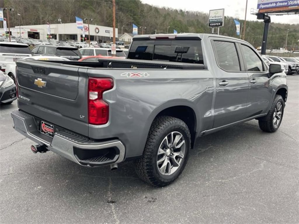 Used 2021 Chevrolet Silverado 1500 LT Truck Crew Cab