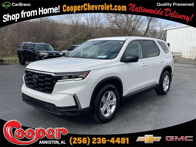 2023 Honda Pilot LX's photo