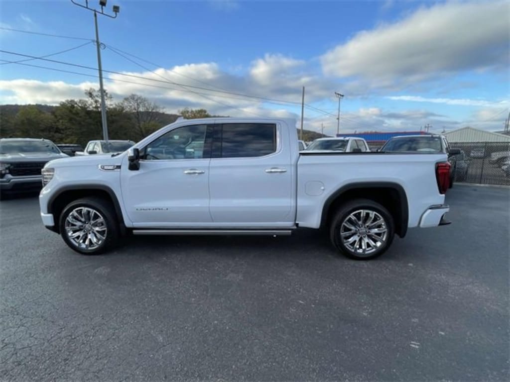 New 2026 GMC Sierra 1500 Denali Truck Crew Cab