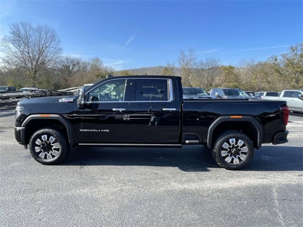 New 2026 GMC Sierra 2500 HD Denali Truck Crew Cab