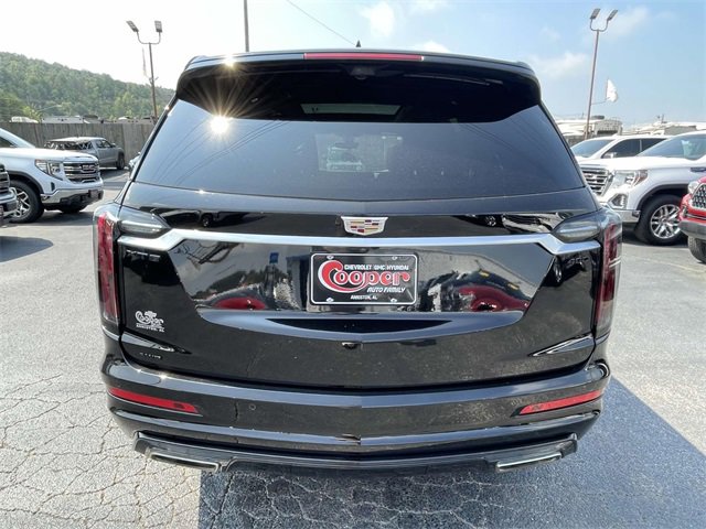 2023 Cadillac XT6 Sport photo 3
