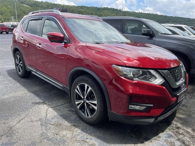 Used 2017 Nissan Rogue SL with VIN JN8AT2MT4HW408123 for sale in Anniston, AL
