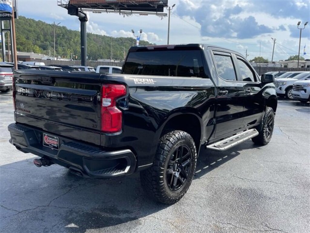 Used 2022 Chevrolet Silverado 1500 LT Trail Boss Truck Crew Cab