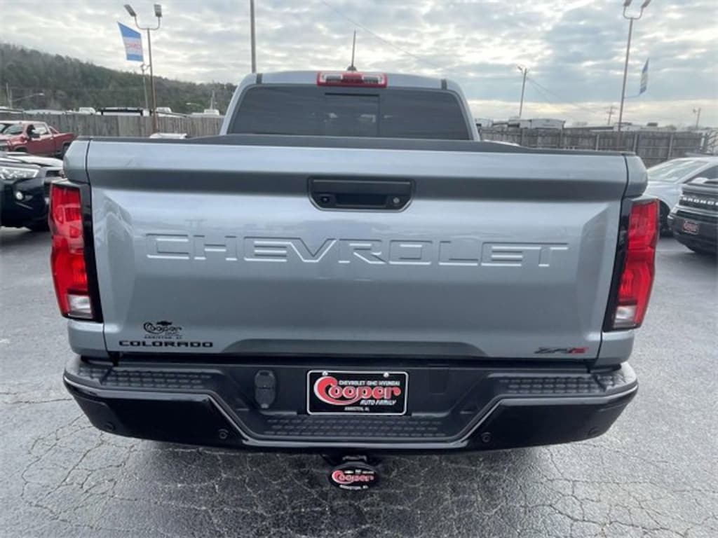 Used 2025 Chevrolet Colorado ZR2 Truck Crew Cab
