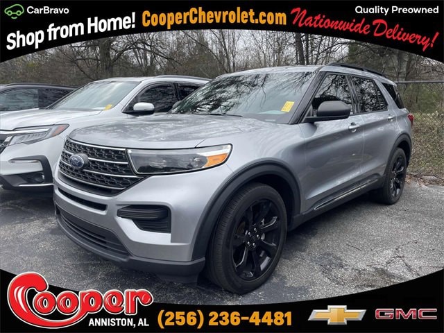 2023 Ford Explorer XLT's photo