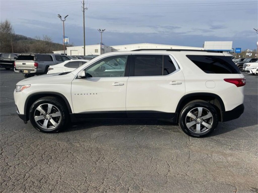 Used 2019 Chevrolet Traverse LT Leather SUV