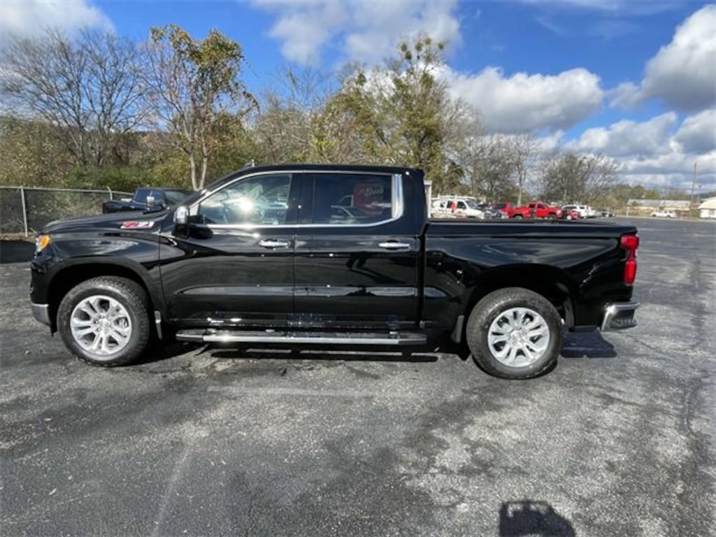New 2026 Chevrolet Silverado 1500 LTZ Truck Crew Cab