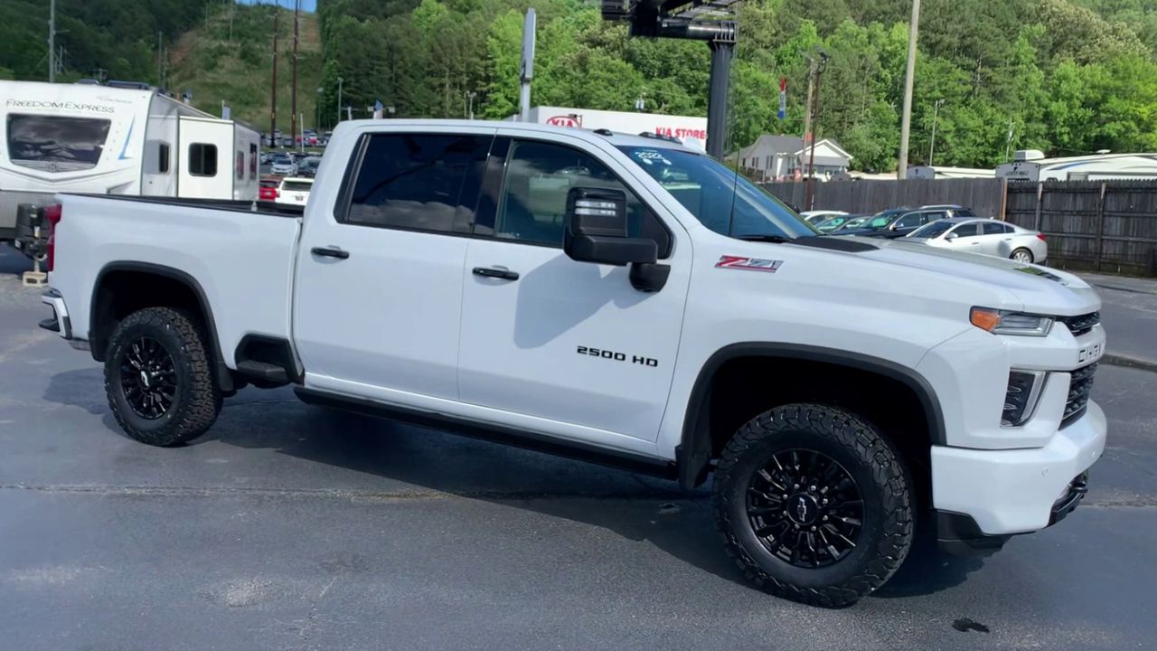 Used 2022 Chevrolet Silverado 2500HD LTZ with VIN 1GC4YPE76NF137702 for sale in Anniston, AL