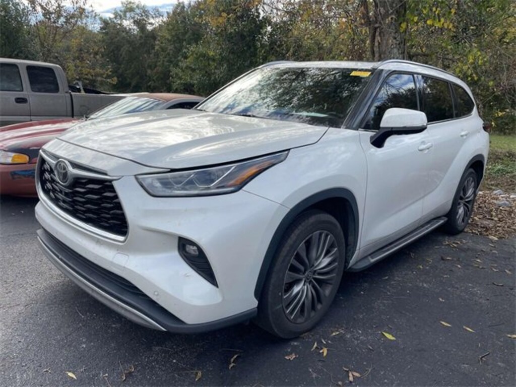 Used 2021 Toyota Highlander Platinum SUV