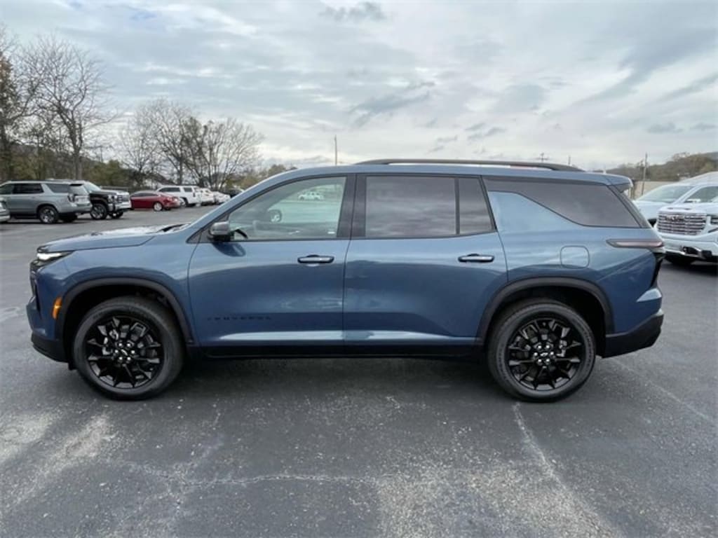 New 2026 Chevrolet Traverse LT SUV