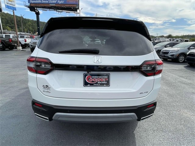 2025 Honda Pilot Elite photo 2