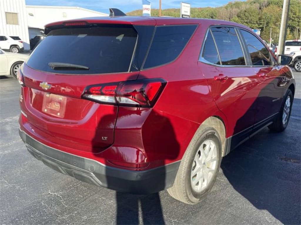 Used 2022 Chevrolet Equinox LT SUV