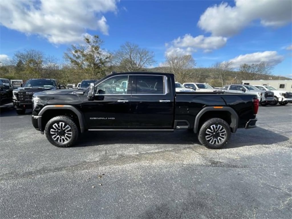 New 2026 GMC Sierra 2500 HD Denali Ultimate Truck Crew Cab