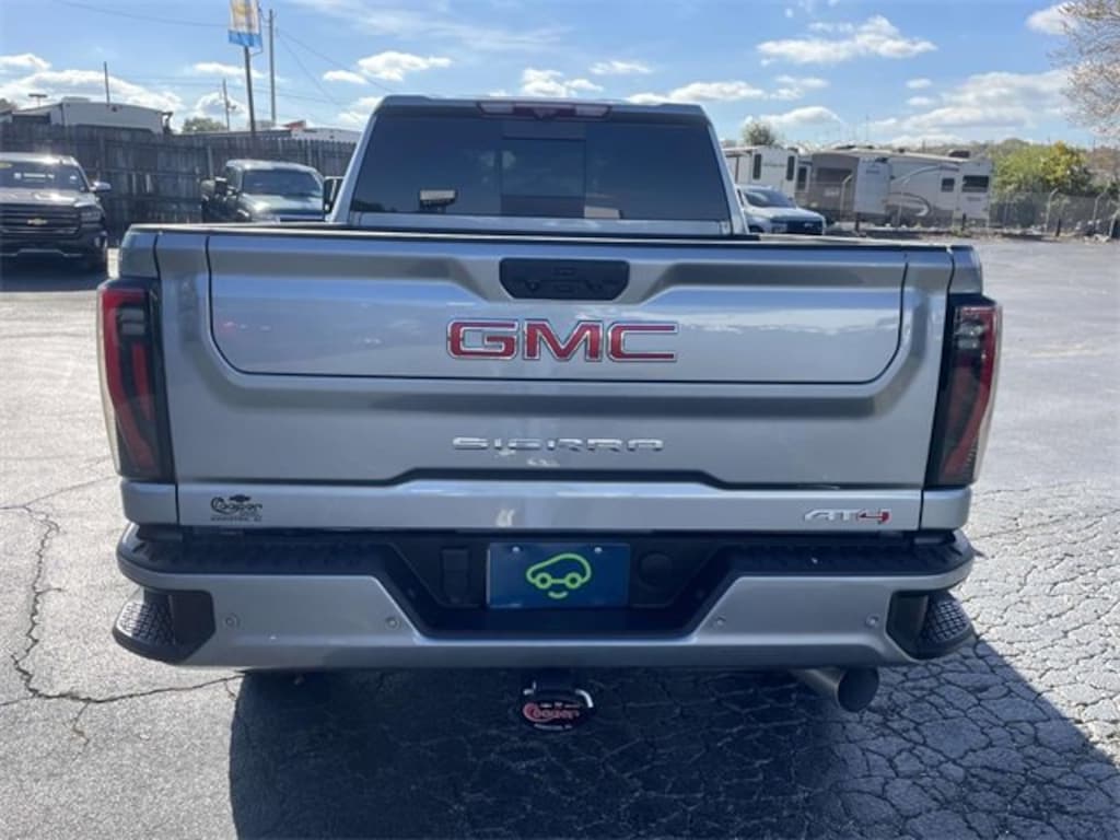 Used 2024 GMC Sierra 2500 HD AT4 Truck Crew Cab