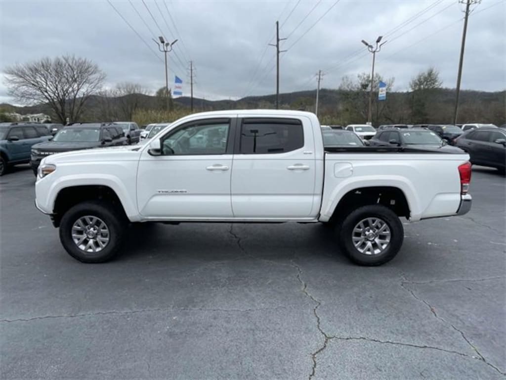 Used 2017 Toyota Tacoma SR5 V6 Truck Double Cab