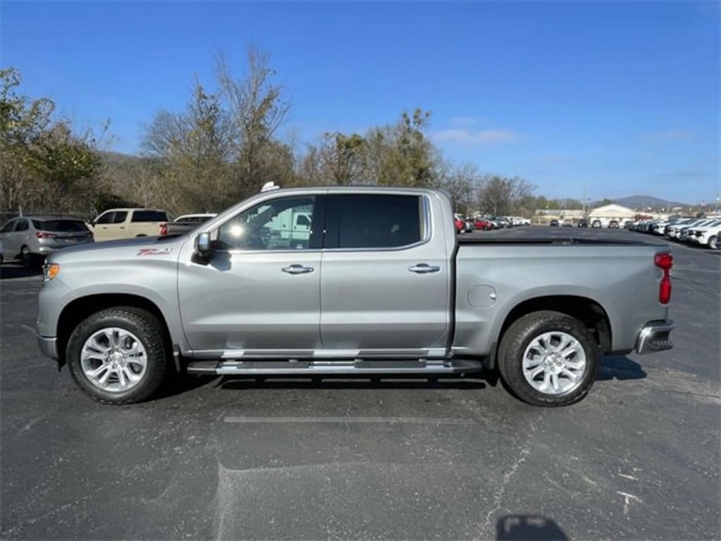 New 2026 Chevrolet Silverado 1500 LTZ Truck Crew Cab