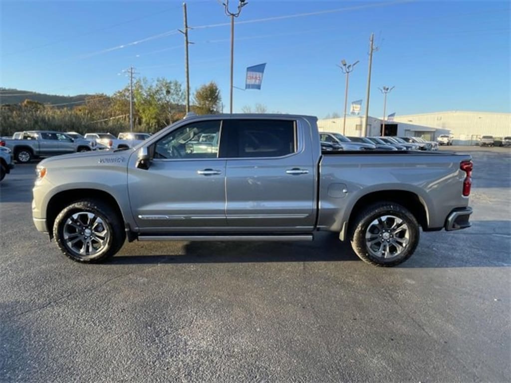 New 2026 Chevrolet Silverado 1500 High Country Truck Crew Cab