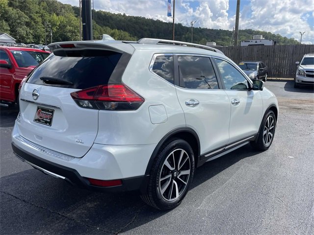2017 Nissan Rogue SL photo 4