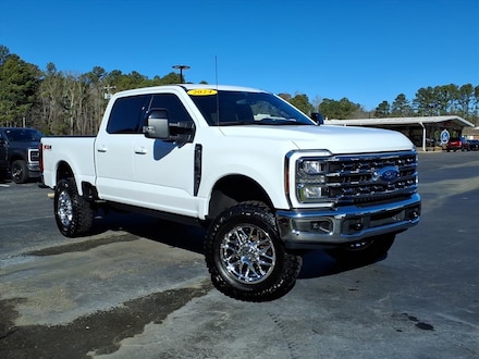 2024 Ford F-250SD Lariat Truck