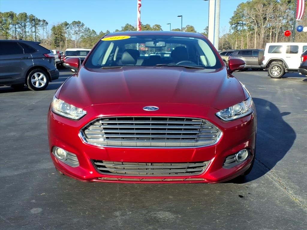 Used 2014 Ford Fusion SE Sedan