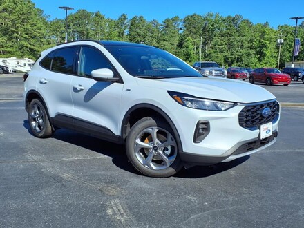 2025 Ford Escape Hybrid ST-Line Select SUV