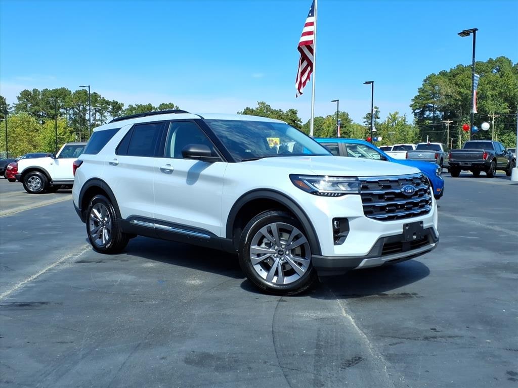 New 2025 Ford Explorer Active SUV