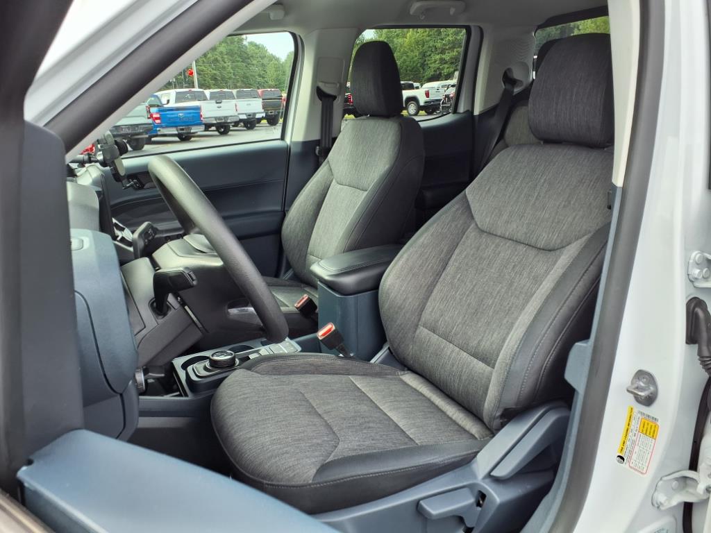 2023 Ford Maverick XLT photo 2