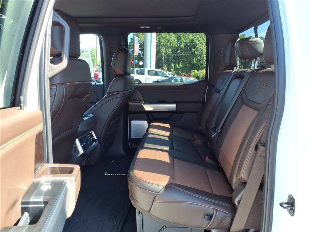 2026 Ford F-250 photo 4