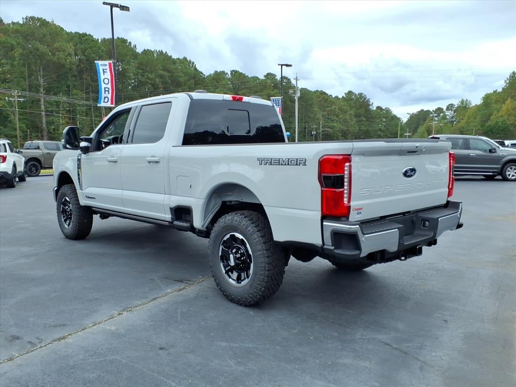 New 2026 Ford F-350SD Lariat Truck